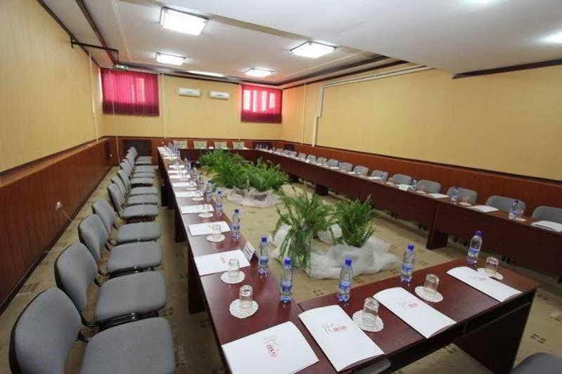 Hotel Asia Самарканд Экстерьер фото